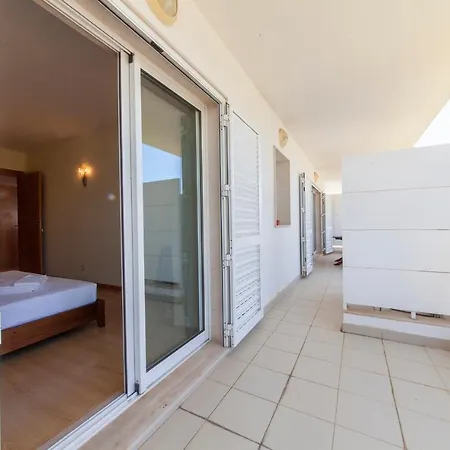 A23 - Marina Palm View Apartment Lagos Exterior photo