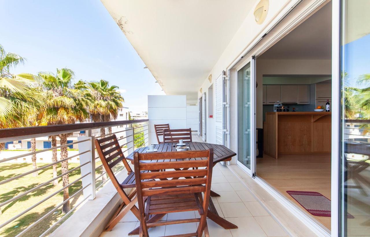 A23 - Marina Palm View Lagos